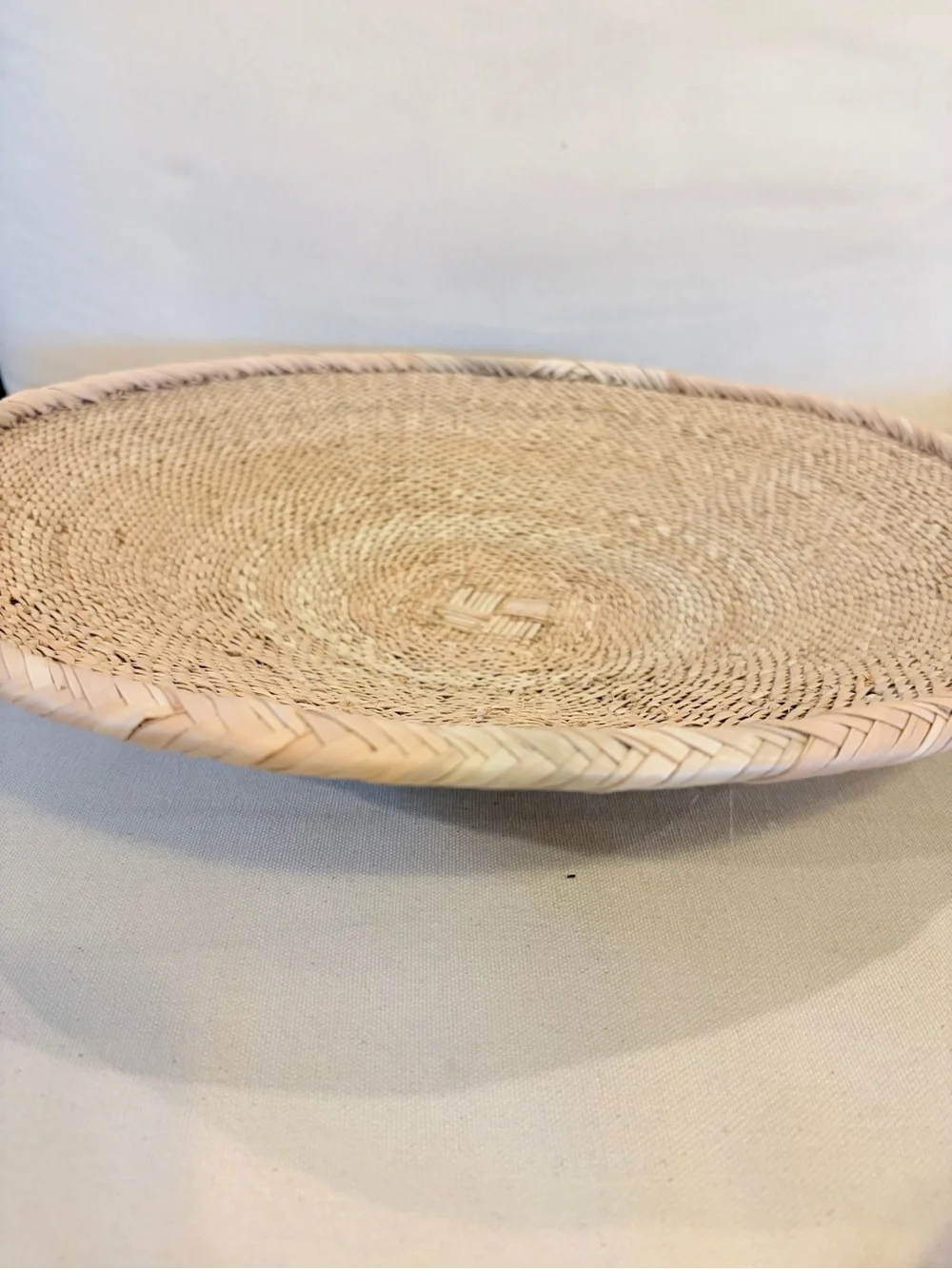 NEW Unique Africa Woven Basket. Made by the Binga people of Zambia/Zimbabwe